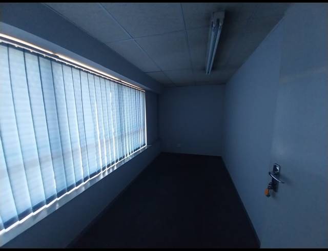 406M² WAREHOUSE TO LET IN BENROSE